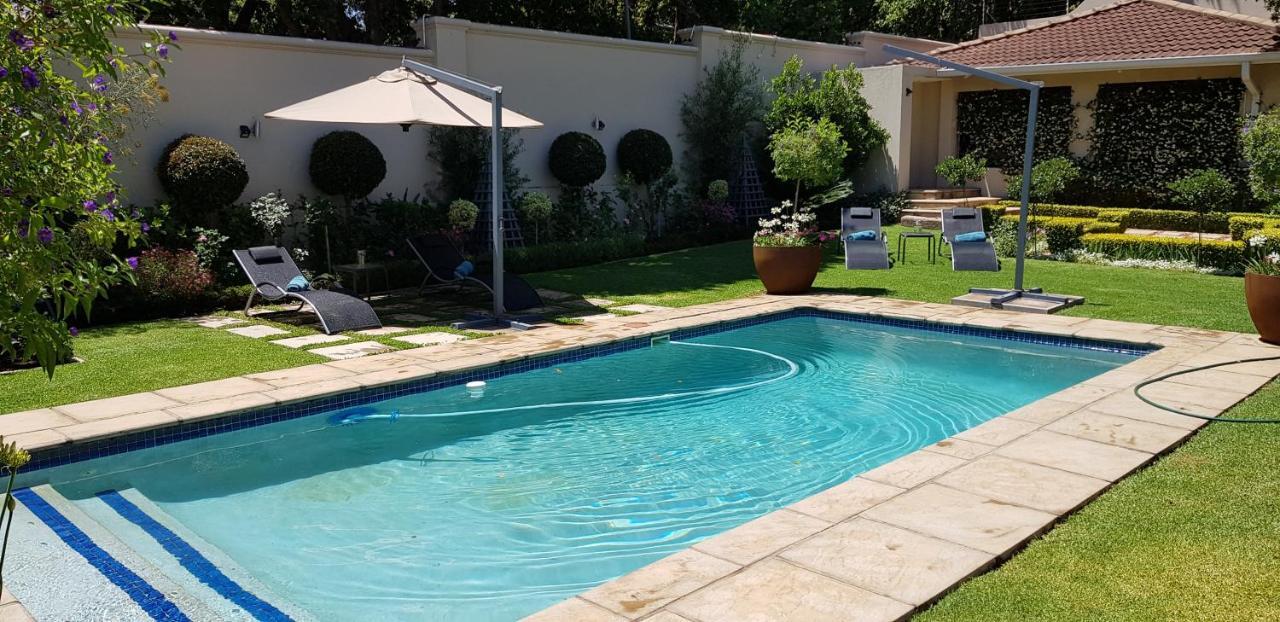 Villa Moi Johannesburg Bagian luar foto